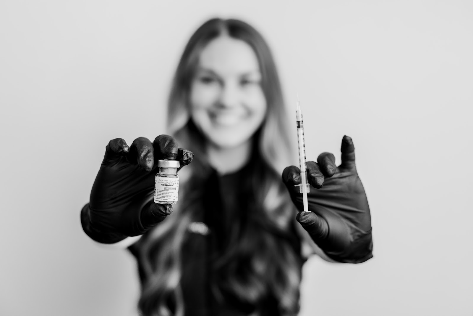 R&R Luxe Medical Spa nail photo 5
